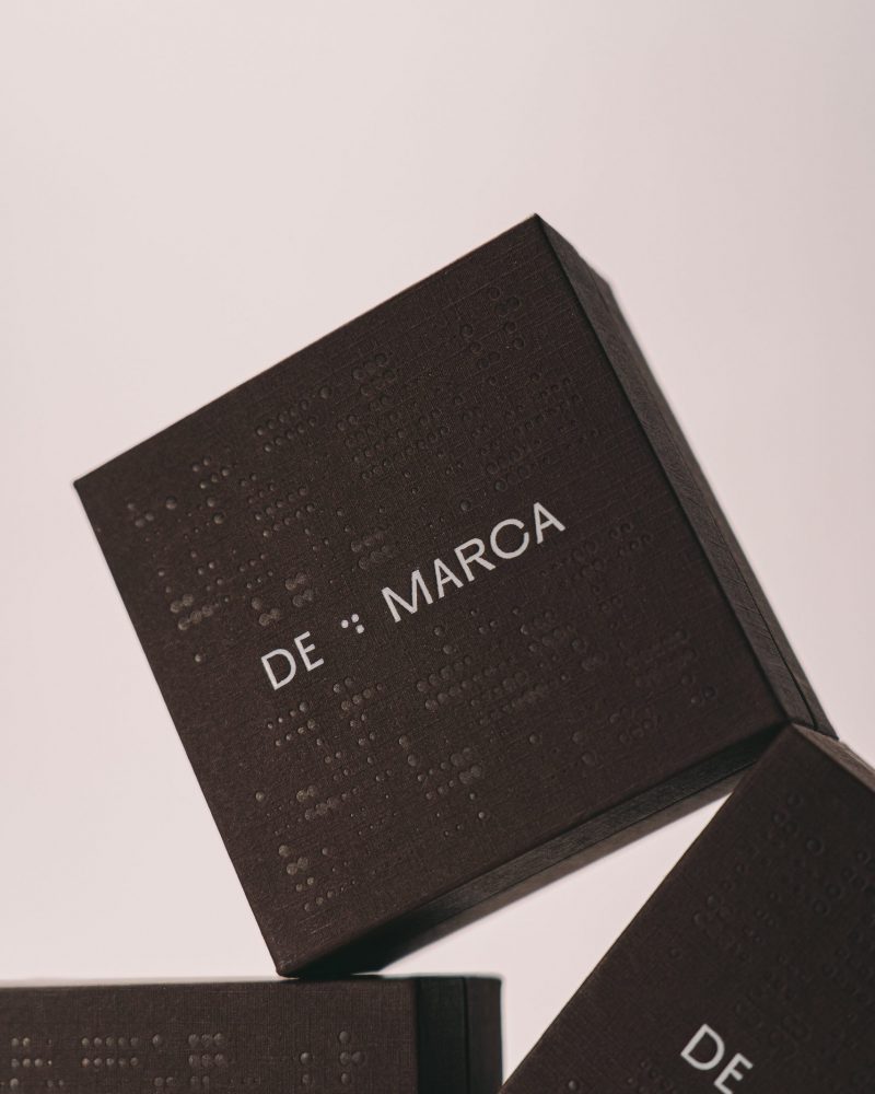 DeMarca_Box-1-min