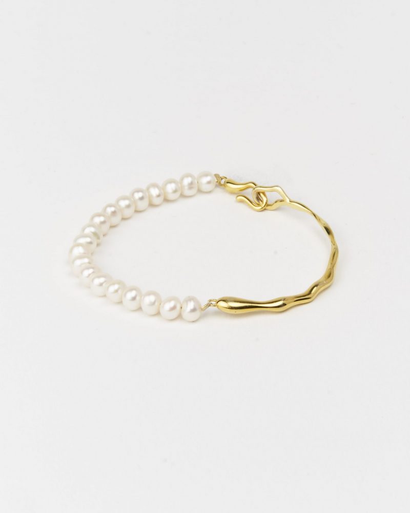 DEMARCA bracellet with pearls