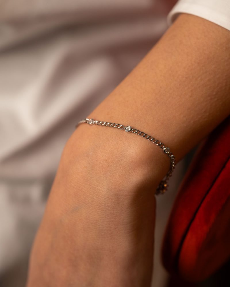 Demarca-marca-prata-925-mulher-jovem-waterproof-colar-de-prata-brinco-de-prata-925-pulseira-de-prata-925-colar-de-prata-925-tous-pdpaola-tous-portugal-jewels-demarca-DEMARCA-mesh-marca-de-joias-barata-jois-em-prata-barata-925-colar-de-prata-925-silver-necklace-925-silver-bracelet-925-earcuff-silver-925-women-young-shipworld-freeshiping-entregasgratuitas-gratuito-portes-grátis-Tous - Urso - Bear - Oso - Joias - Joyería - Jewelry - Pulseira - Brazalete - Bracelet - Colar - Collar - Necklace - Anel - Anillo - Ring - Brincos - Pendientes - Earrings - Prata - Plata - Silver - Ouro - Oro - Gold - Relógio - Reloj - Watch - Acessórios - Accesorios - Accessories - Pérolas - Perlas - Pearls - Coração - Corazón - Heart - Love - Amor - Charme - Charm - Elegância - Elegancia - Elegance - Sofisticado - Sofisticado - Sophisticated - Clássico - Clásico - Classic - Luxo - Lujo - Luxury - Moda - Fashion - Estilo - Estilo - Style - Tendência - Tendencia - Trend - Exclusivo - Exclusivo - Exclusive - Feminino - Femenino - Feminine - Delicado - Delicado - Delicate - Personalizado - Personalizado - Personalized - Moderno - Moderno - Modern - Minimalista - Minimalista - Minimalist - Cadeado - Candado - Lock - Chave - Llave - Key - Pedra - Piedra - Stone - Zircônia - Circonita - Zirconia - Brilhante - Brillante - Shiny - Presente - Regalo - Gift - Icônico - Icónico – Iconic- Parfois - Bolsa - Bolso - Bag - Carteira - Cartera - Wallet - Mochila - Backpack - Mala - Maleta - Suitcase - Relógio - Reloj - Watch - Brincos - Pendientes - Earrings - Colar - Collar - Necklace - Pulseira - Brazalete - Bracelet - Anel - Anillo - Ring - Lenço - Pañuelo - Scarf - Chapéu - Sombrero - Hat - Óculos - Gafas - Sunglasses - Prata - Plata - Silver - Ouro - Oro - Gold - Bijuteria - Bisutería - Jewelry - Tendência - Tendencia - Trend - Estilo - Estilo - Style - Moda - Fashion - Acessórios - Accesorios - Accessories - Feminino - Femenino - Feminine - Elegante - Elegante - Elegant - Sofisticado - Sofisticado - Sophisticated - Clássico - Clásico - Classic - Moderno - Moderno - Modern - Minimalista - Minimalista - Minimalist - Casual - Casual - Casual - Chic - Chic - Chic - Urbano - Urbano - Urban - Exclusivo - Exclusivo - Exclusive - Charme - Encanto - Charm - Brilhante - Brillante - Shiny - Pedra - Piedra - Stone - Pérolas - Perlas - Pearls - Presente - Regalo - Gift - Coração - Corazón - Heart - Love - Amor - Icônico - Icónico - Iconic - Pequeno - Pequeño - Small - Grande - Grande – Large-marca de joias- silver jewelry for desings womens