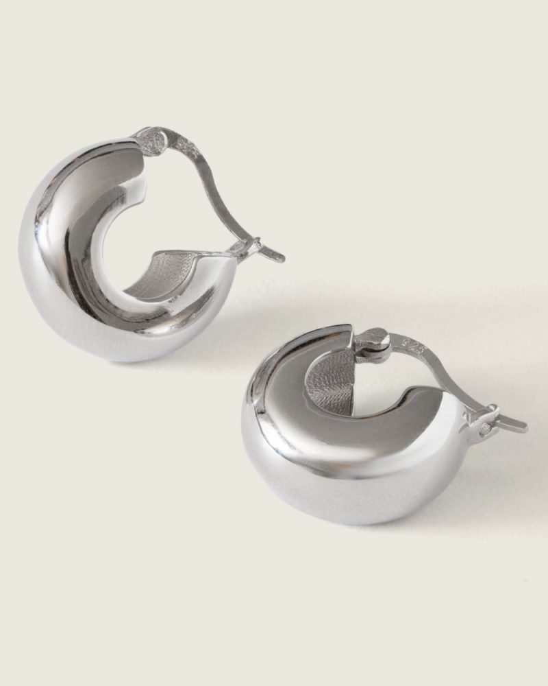 Polished Silver Hoops Earrings prateado prata 925 demarca